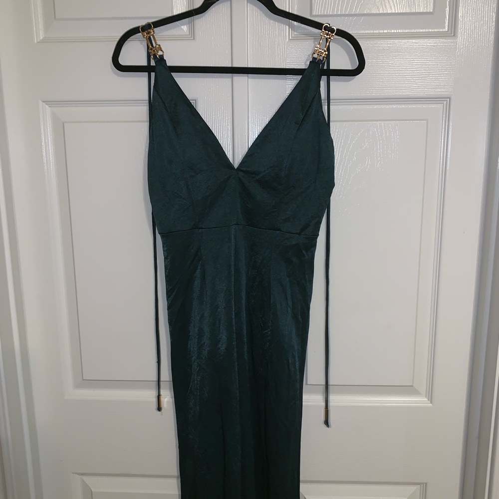 NWT JLUXLABEL Hunter Green Gold Tasseled Jumpsuit - Picture 5 of 13
